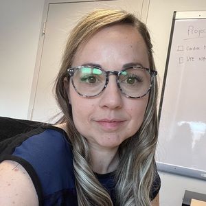 Meet your Posher, Amanda